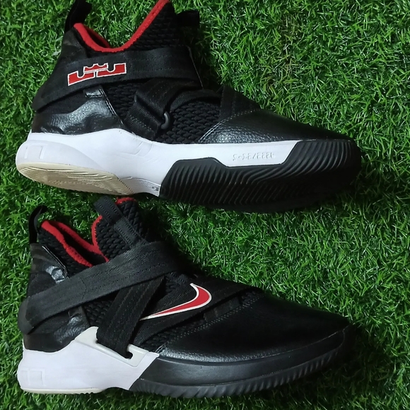Nike LeBron soldier 12 Bred - Picture 7 of 8